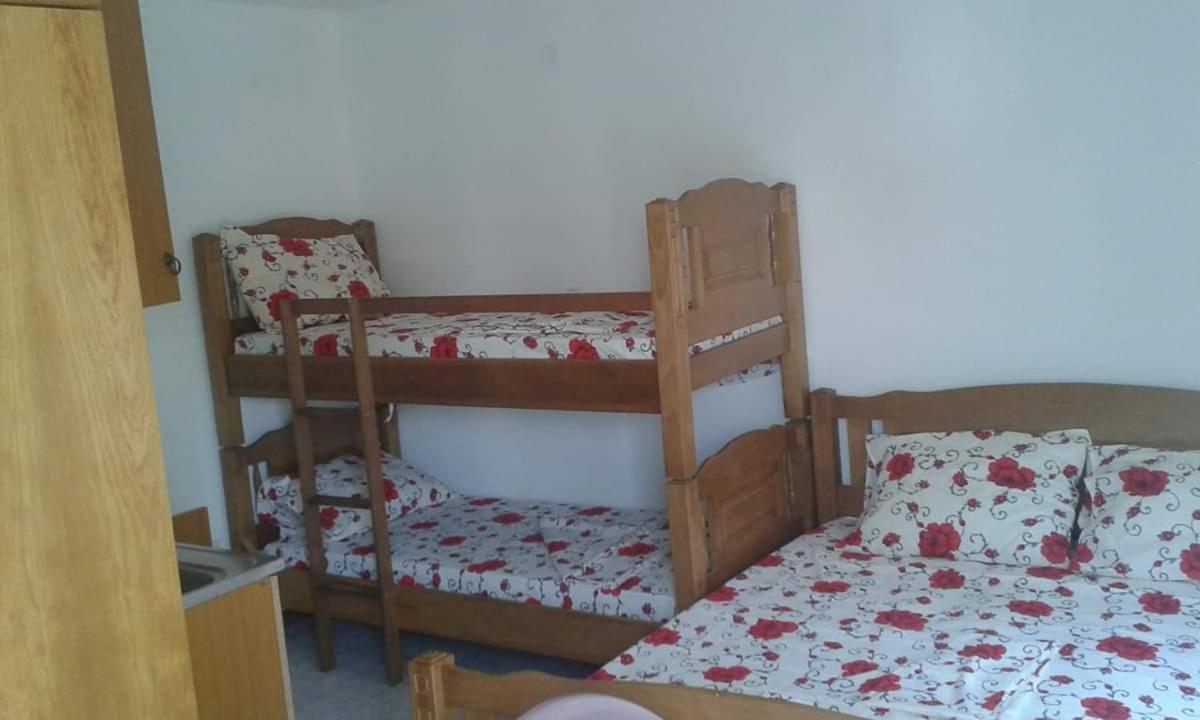 Apartments Emerald Ulcinj Exterior foto